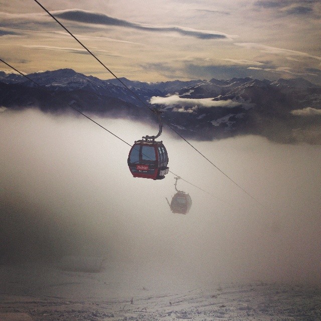 Облако на склоне