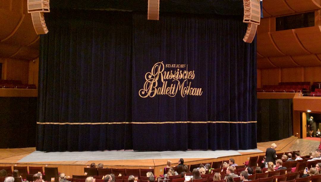 First time on ballet. “Swan lake” performed by Russian Ballet from Moscow.