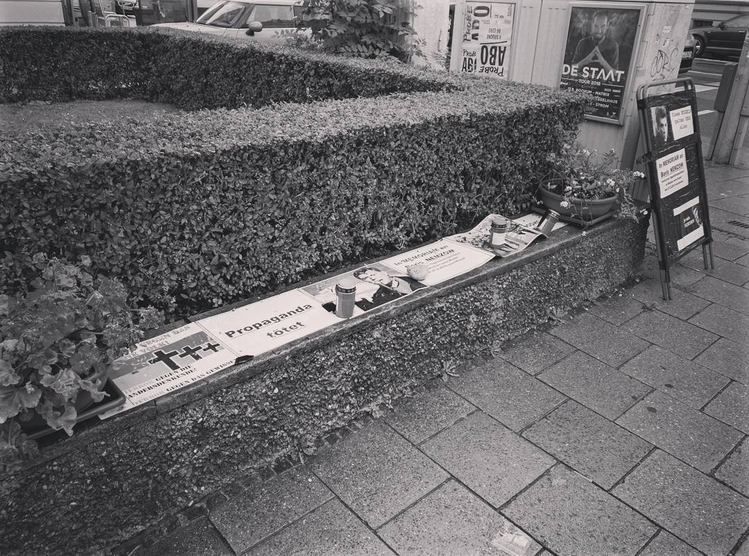 18. At handmade Boris Nemtsov memorial near Russian consulate in Munich. “Propaganda kills” #30daysofseptember16
