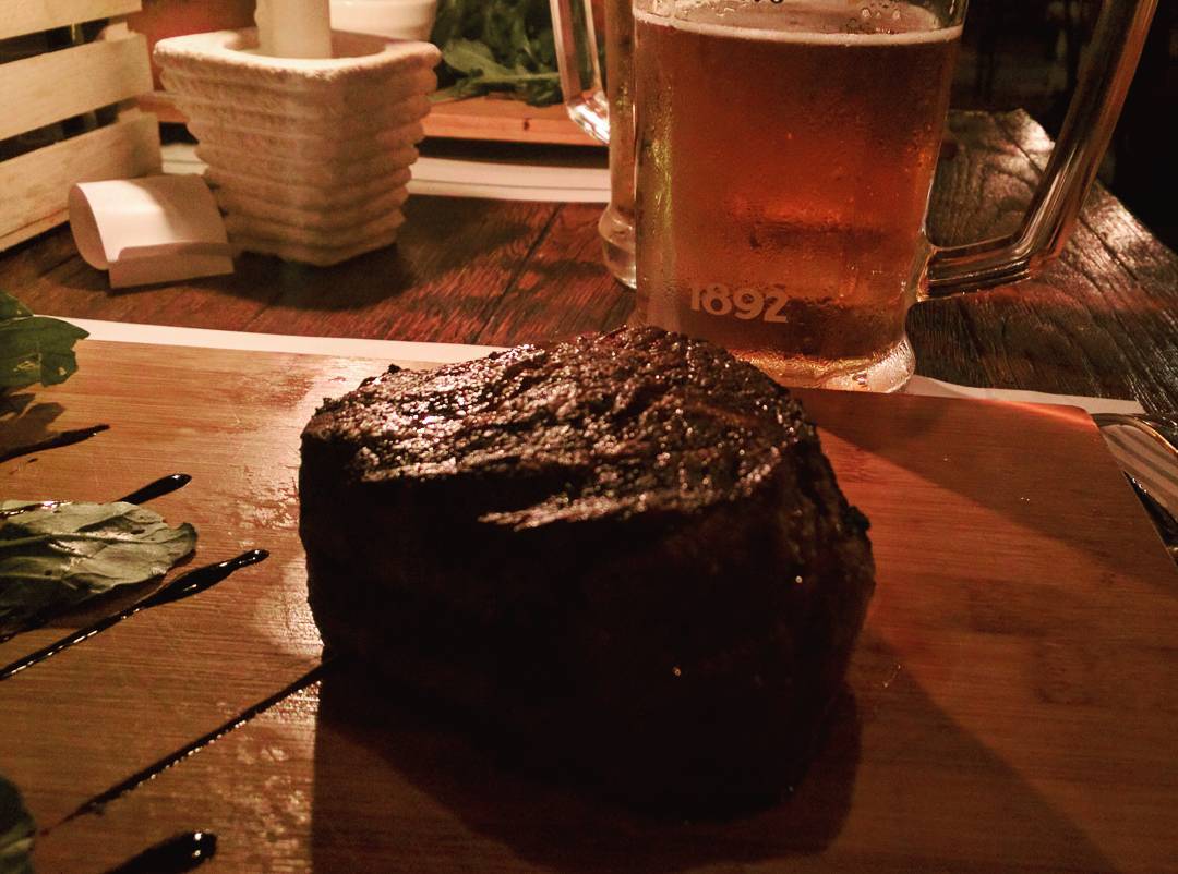 8. We spent a day at waterpark, but the single photo I have tonight is this perfect steak. #worldmustknowwhatieat #30daysofseptember16